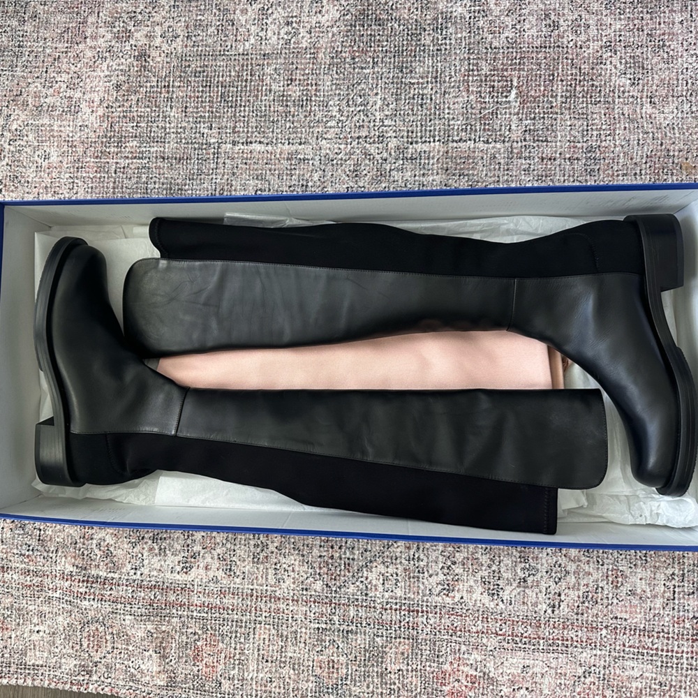 Stuart Weitzman 5050 Bold Boot